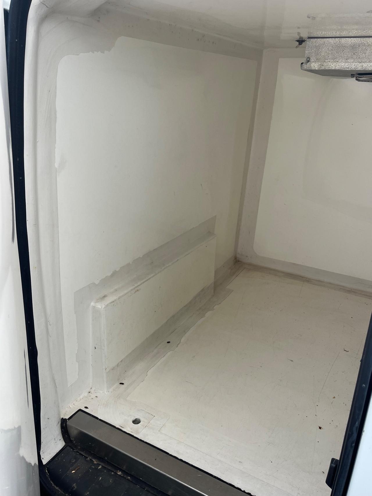 Fiat Dobló coibentato trasporto alimentati