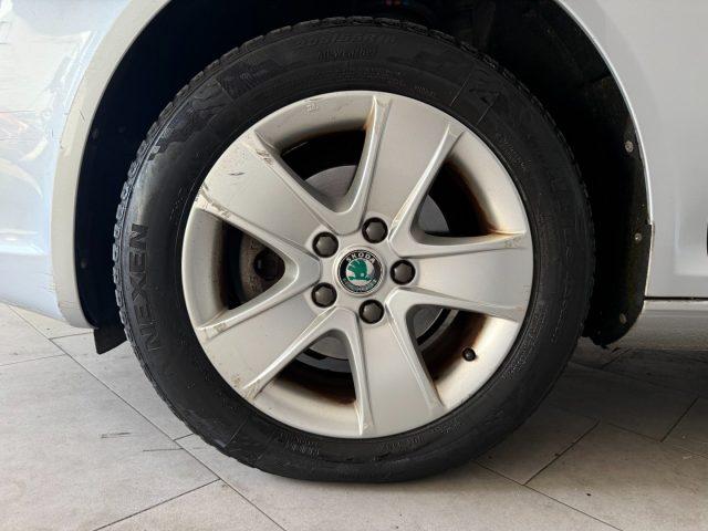 SKODA Octavia 1.6 TDI CR F.AP. Wagon Elegance
