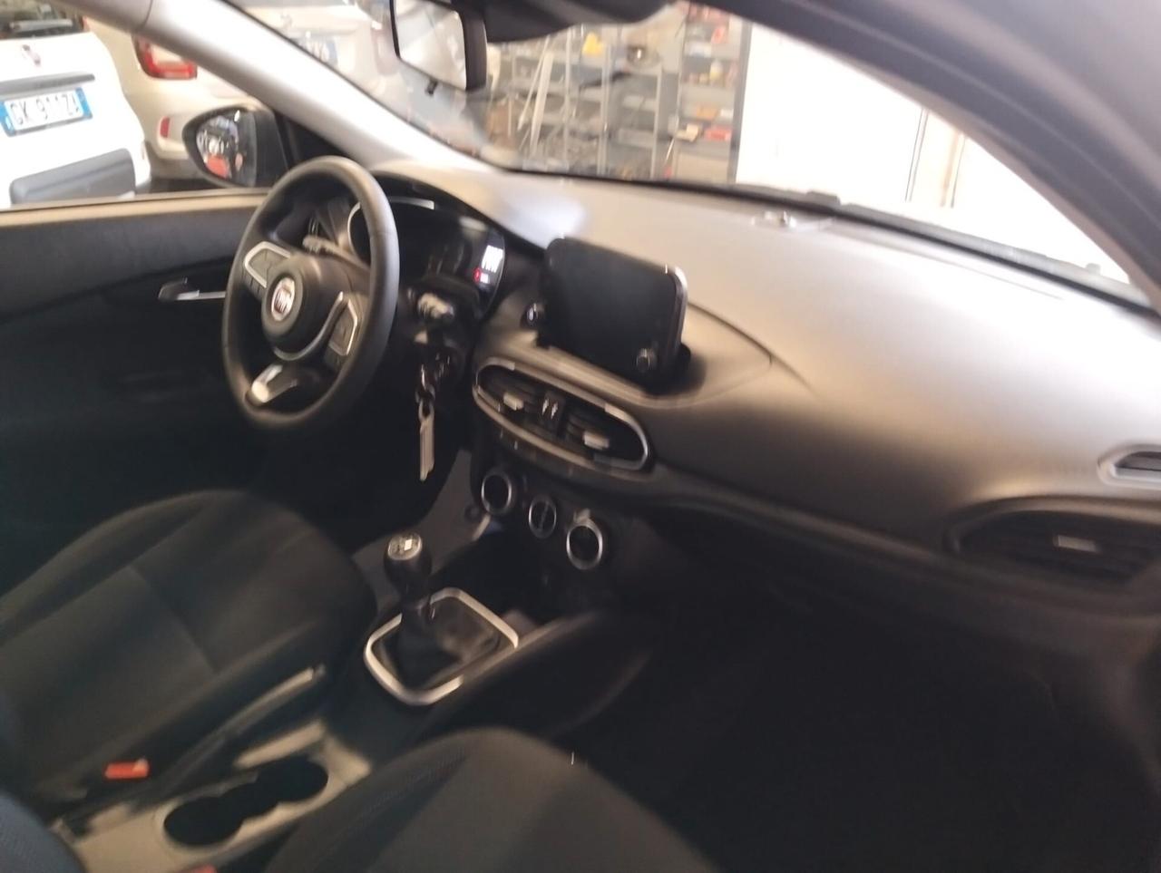 Fiat Tipo 1.0 5 porte