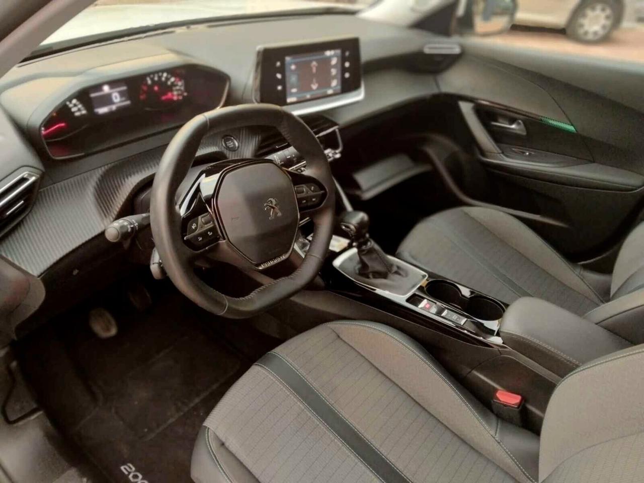 Peugeot 2008 PureTech 130 S&S Allure 130 cv