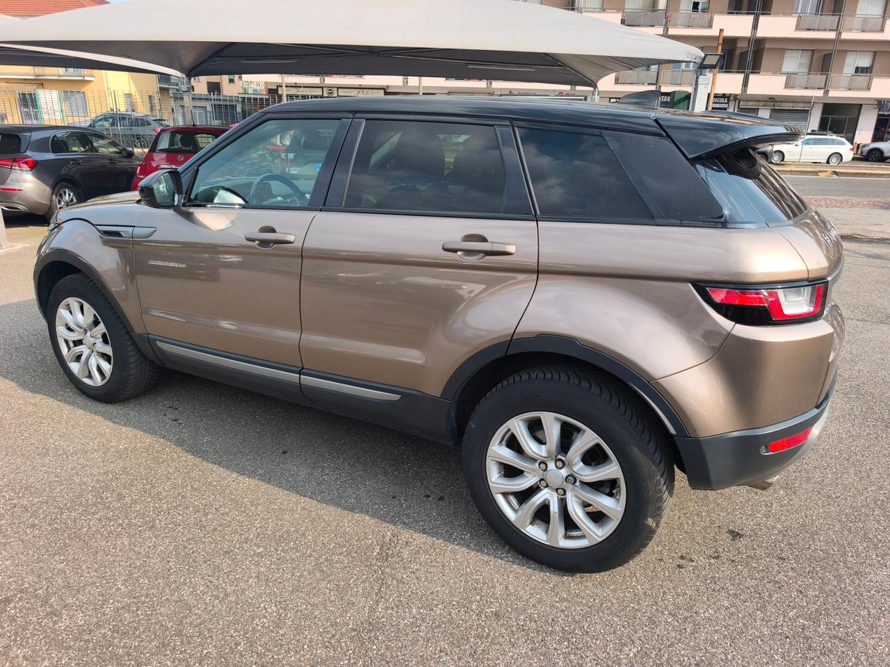 Land Rover Range Evoque 2.0 TD4 150 CV 5p. SE