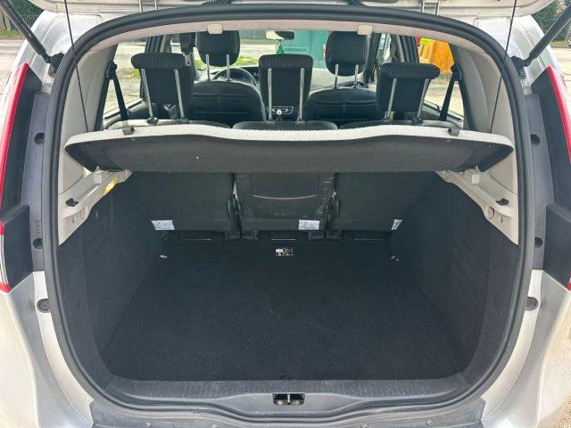 RENAULT Scenic X-Mod 1.5 dCi 110CV Dynamique