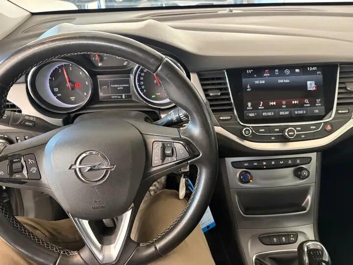 Opel Astra 1.6 CDTi Innovation