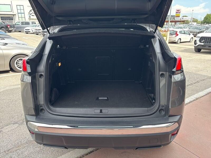 Peugeot 3008 BlueHDi 130 S&S EAT8 Allure