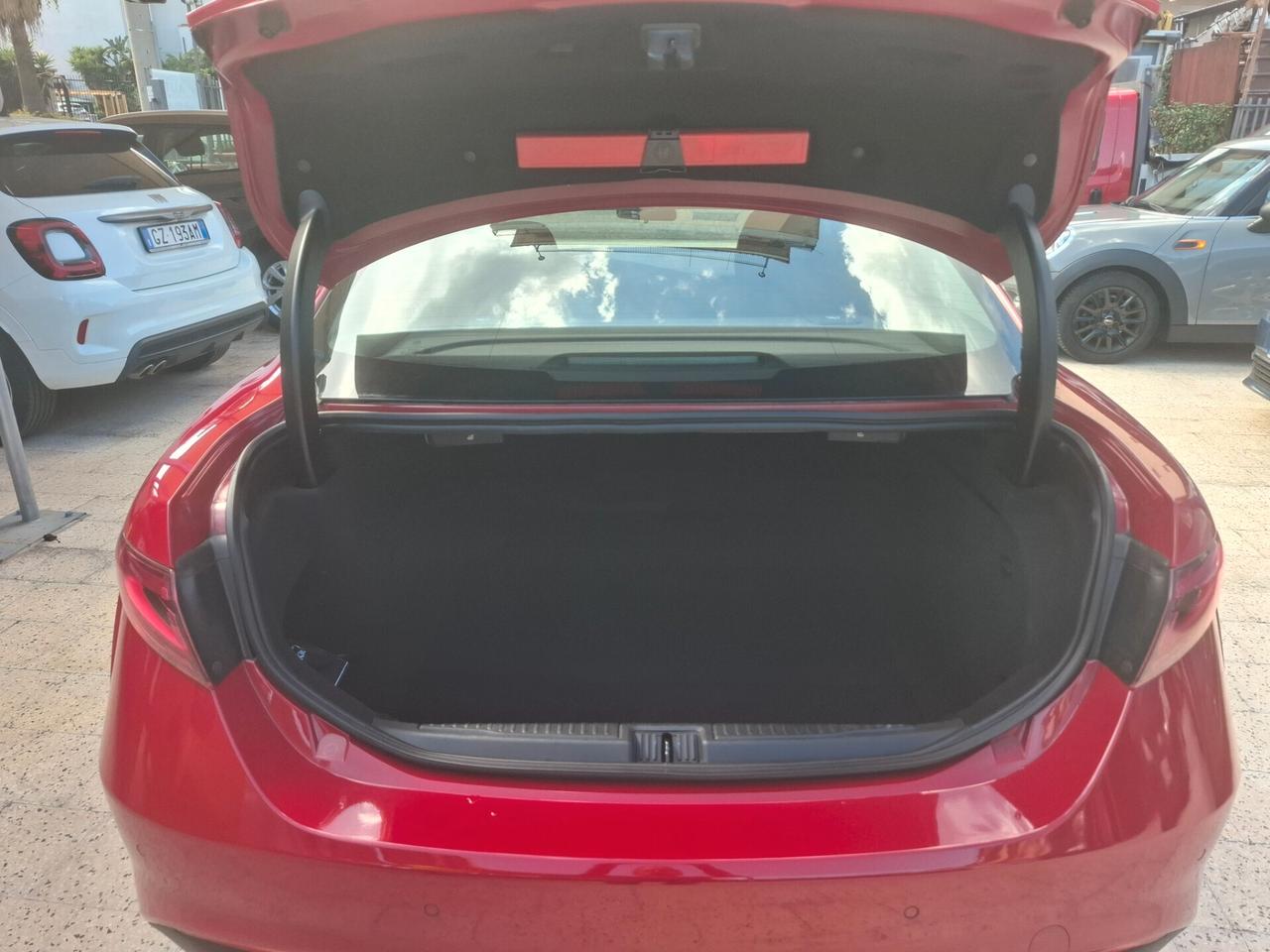 Alfa Romeo Giulia - 2.2 Eco Business