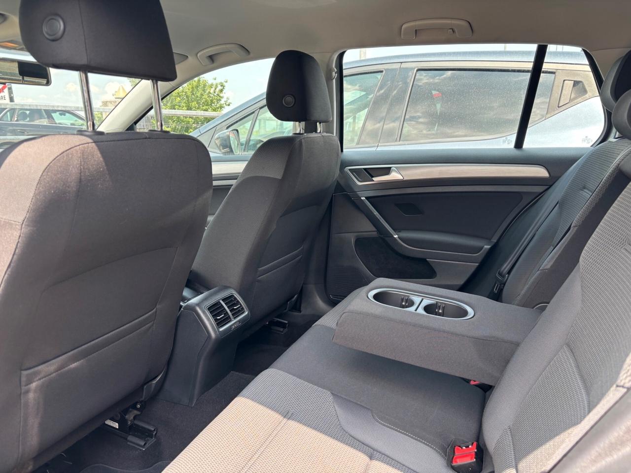 Volkswagen Golf 1.4 Metano Cambio Automatico Neopatentati