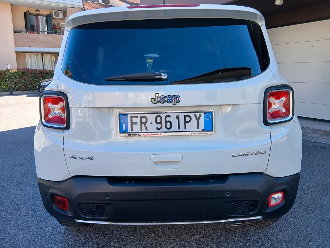 Jeep Renegade 2.0 Mjt 140CV 4WD Active Drive Low Limited tua a € 199 mese