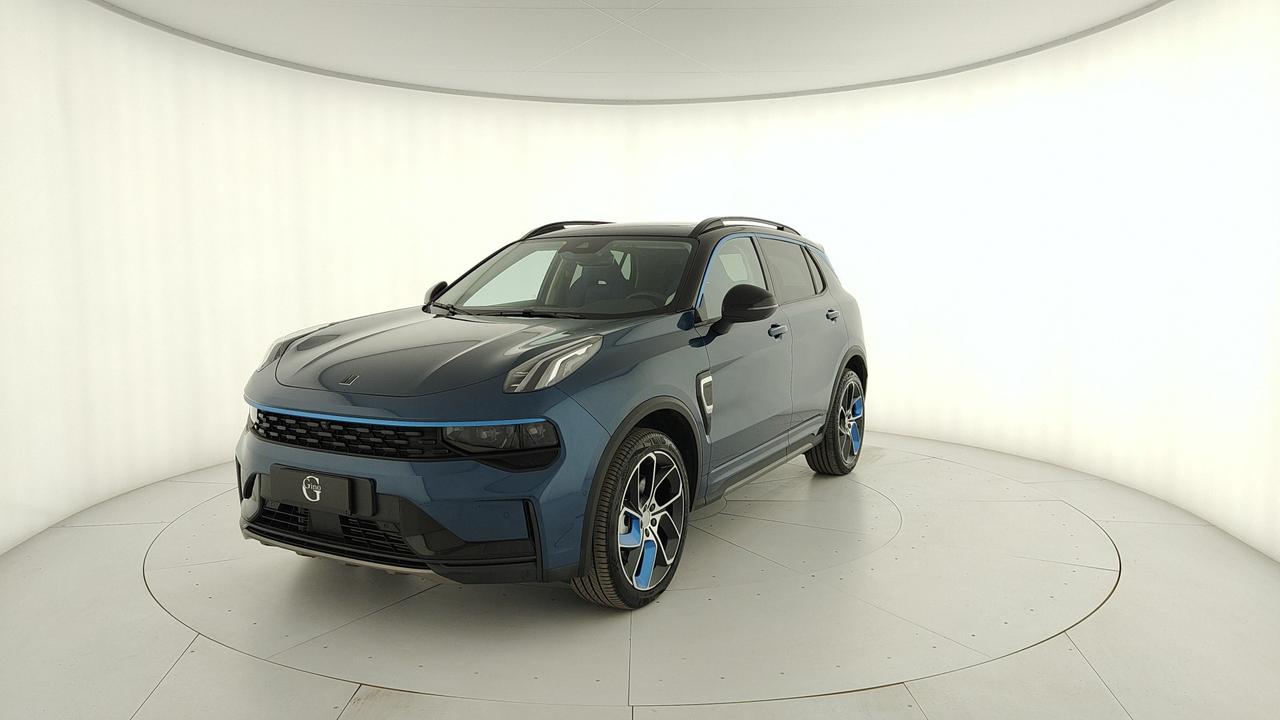LYNK & CO 01 1.5 td phev auto