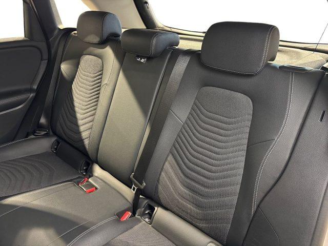 MERCEDES-BENZ B 180 Sport