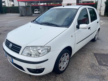 FIAT PUNTO 1.3 DIESEL MULTIJET 130.000 KM NEOPATENTATI 2007.