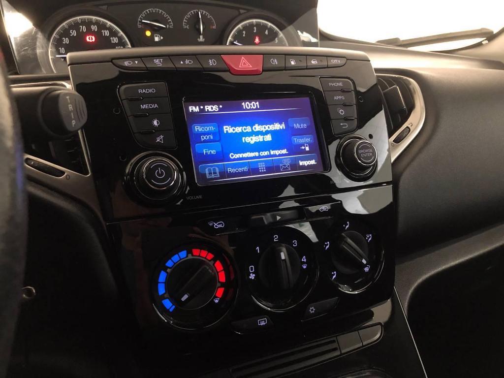 Lancia Ypsilon 5 Porte 1.2 Ecochic Gold