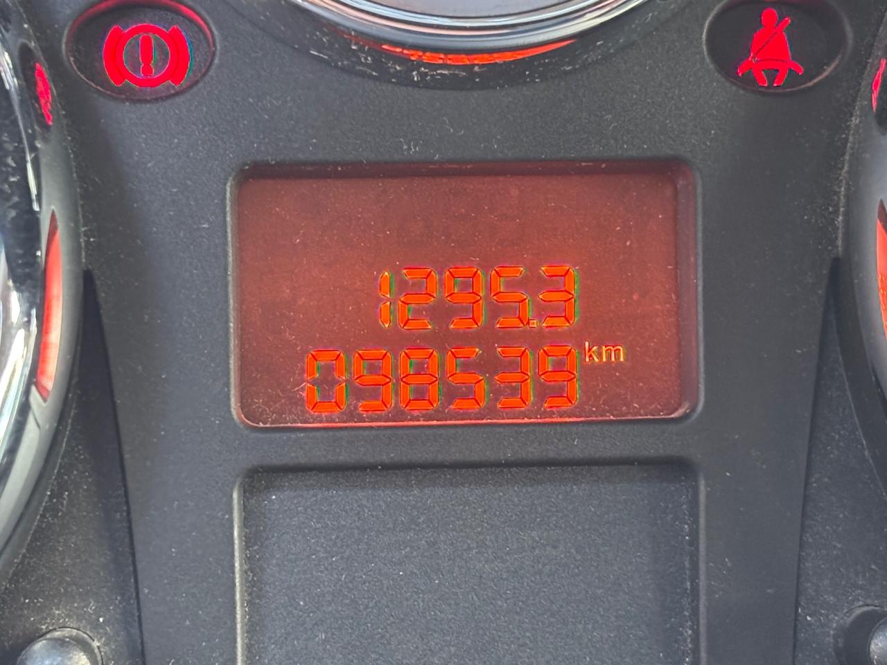 Peugeot 207 1.6 HDi 90CV 5p. XS 98000km