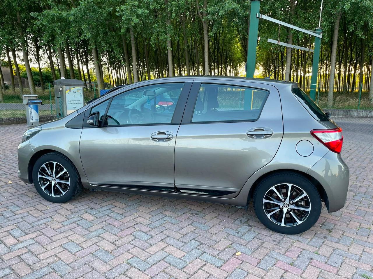 Toyota Yaris 1.5 Hybrid 5 porte Active