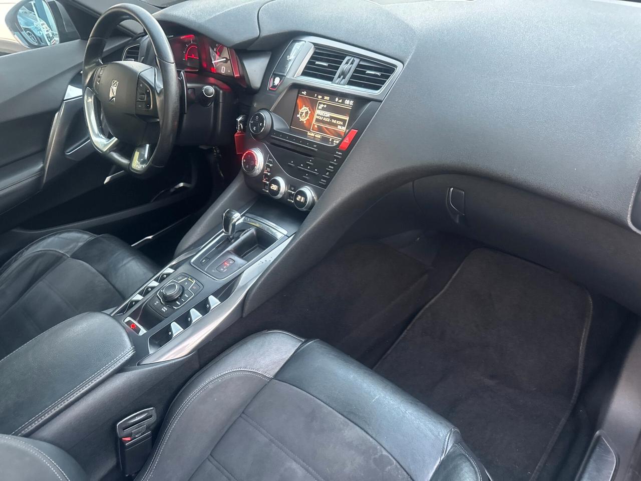 Ds DS5 1.6 e-HDi 115 airdream ETG6 TETTO NAV