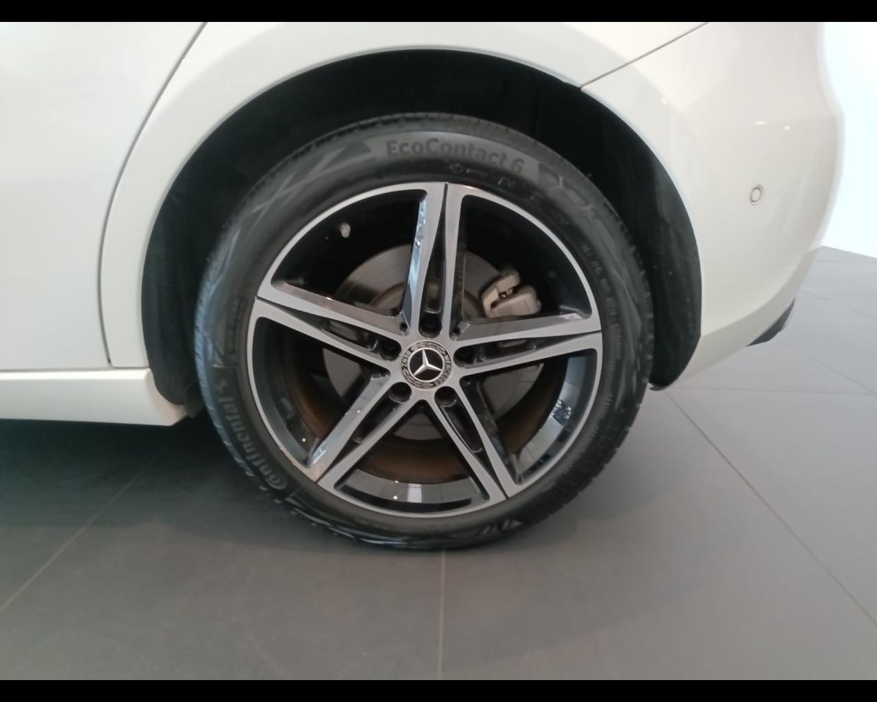 Mercedes-Benz Classe A - W177 2018 - A 250 e phev (eq-power) Sport auto
