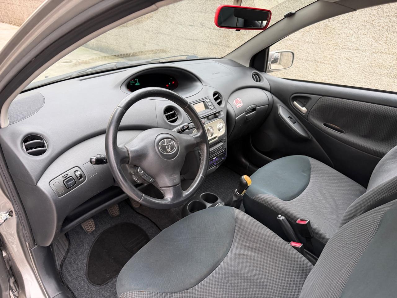 Toyota Yaris 1.3i benzina euro4