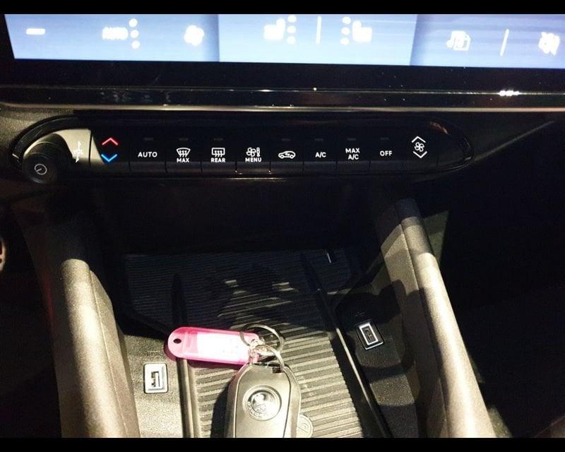 Alfa Romeo Junior 1.2 136 CV Hybrid eDCT6 Speciale