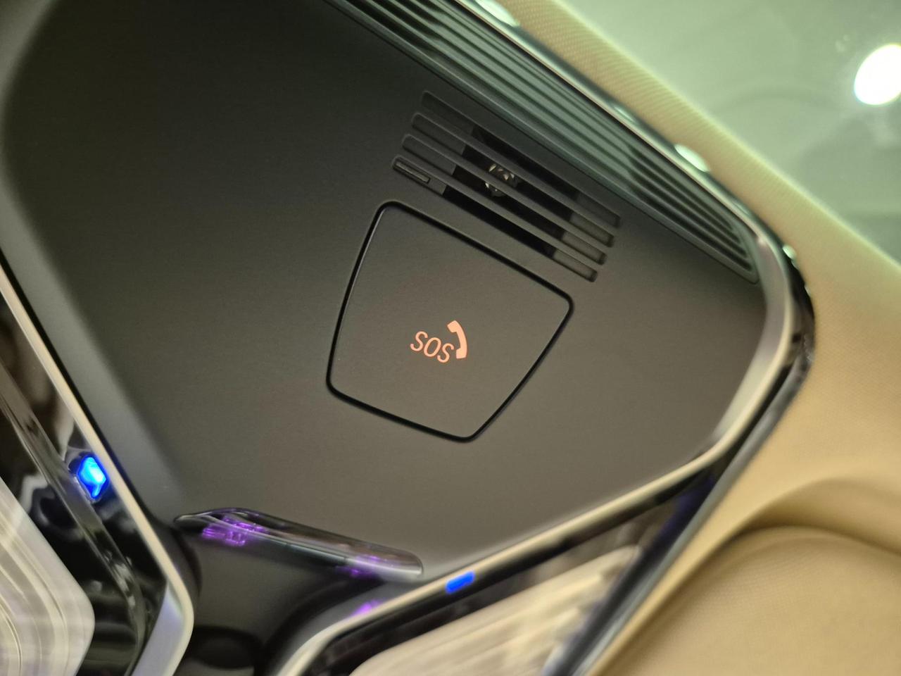 BMW 730 d Luxury auto - ACC/Lim - Cam 360 - Tetto - 4 RUOTE STERZANTI