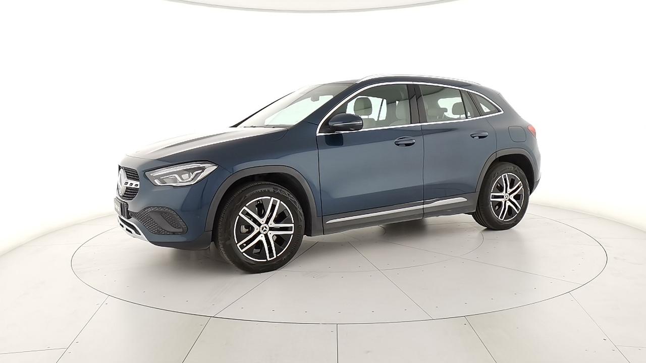 Mercedes-Benz GLA-H247 2020 - GLA 250 e phev (eq-power) Sport Plus auto