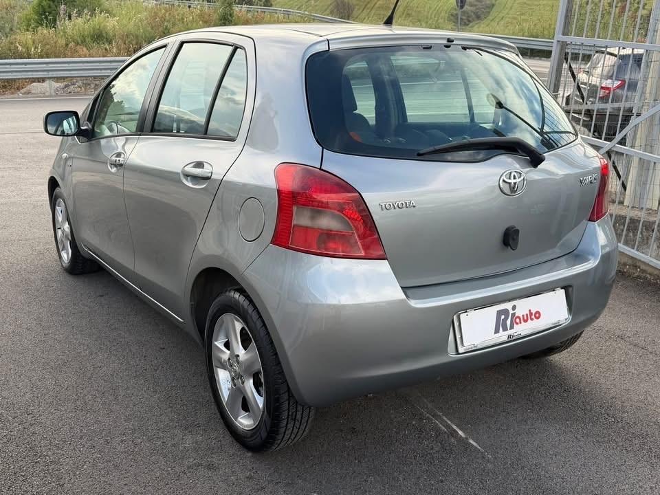 Toyota Yaris 1.4 D-4D 5 porte