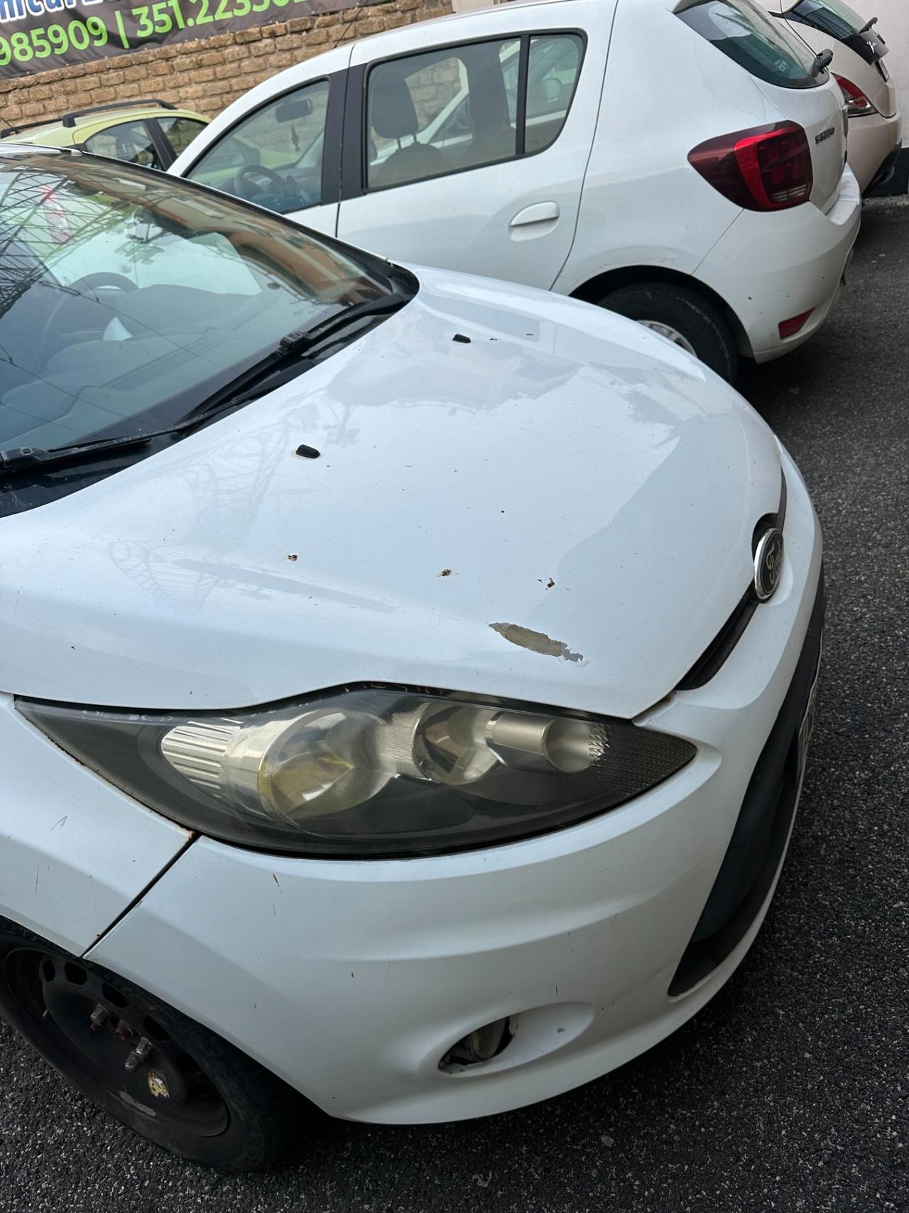 Ford Fiesta 1.4 5 porte Bz.- GPL Titanium