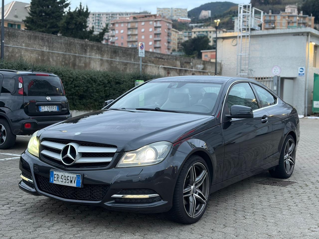 Mercedes-benz C 220 2.0 170cv euo 5