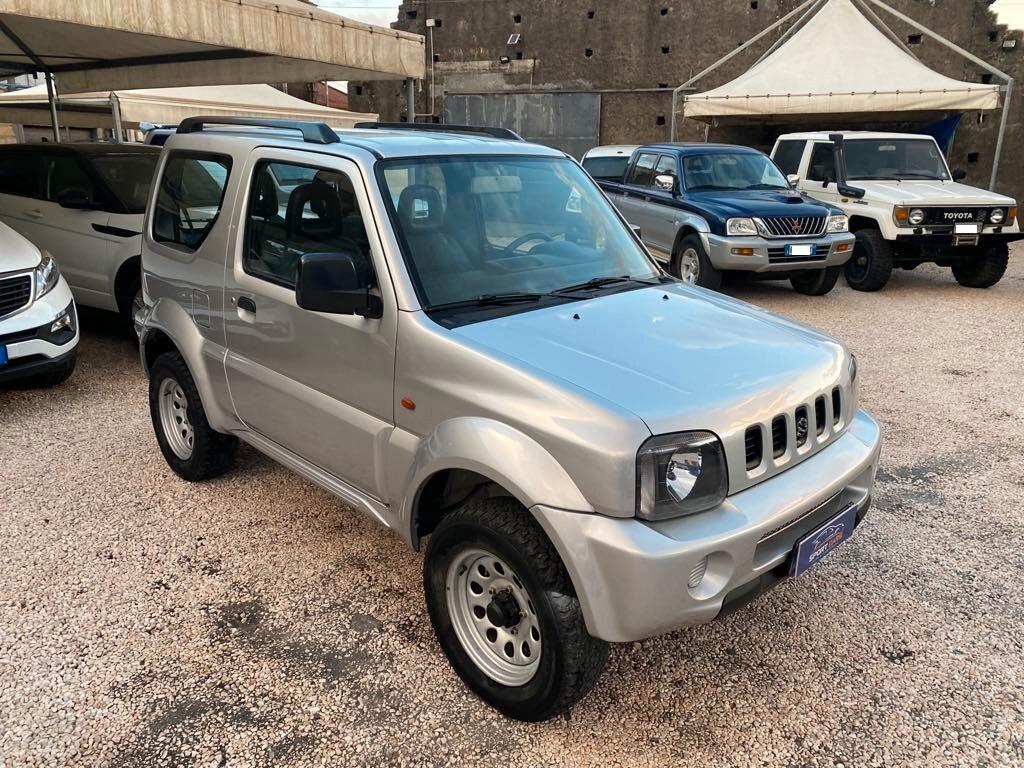 Suzuki Jimny 1.3i 16V cat 4WD JLX