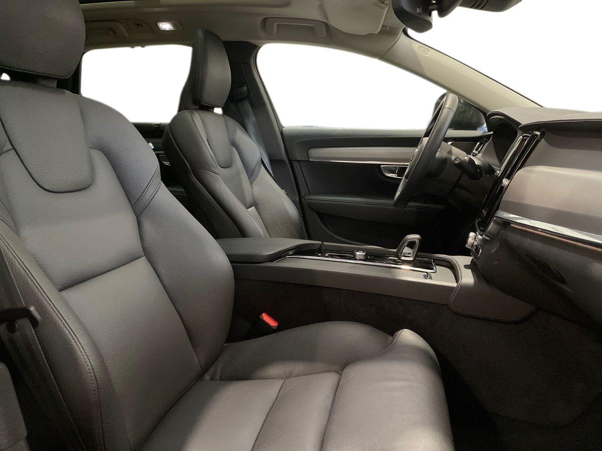 VOLVO V90 Cross Country 2.0 b4 Plus AWD Auto