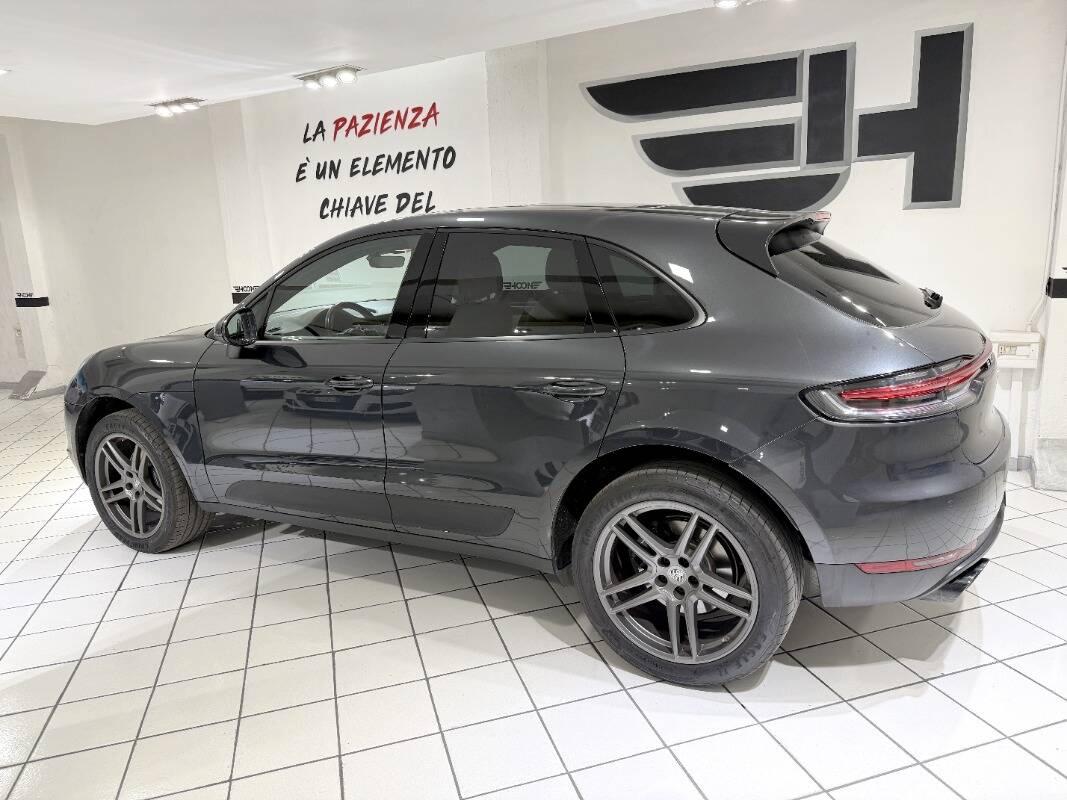 Porsche Macan 2.0 245cv pdk