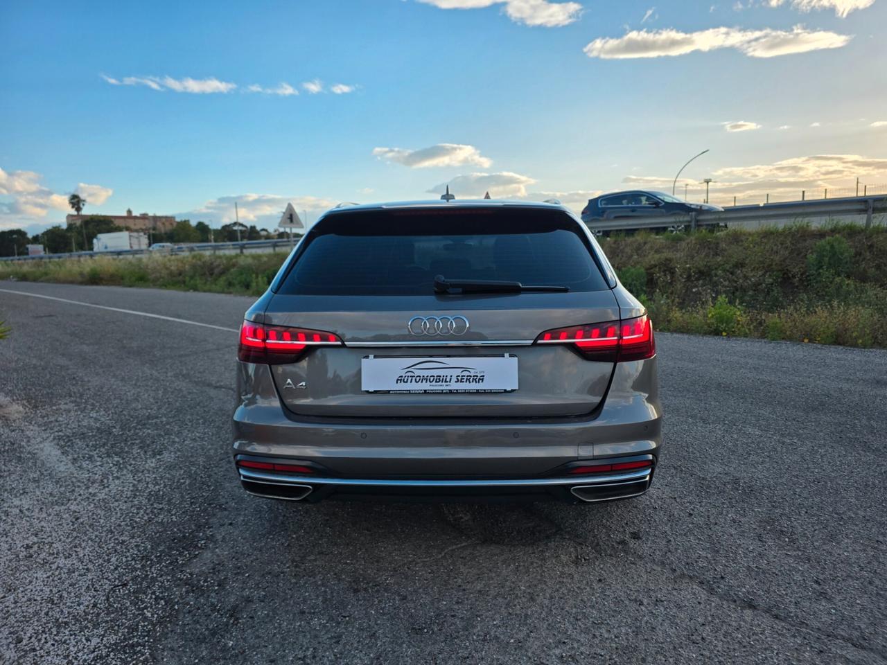 Audi A4 Avant 40 TDI S tronic Business Advanced
