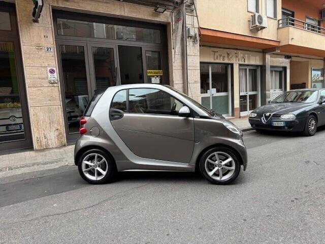 Smart ForTwo 800 coupé passion cdi For Two