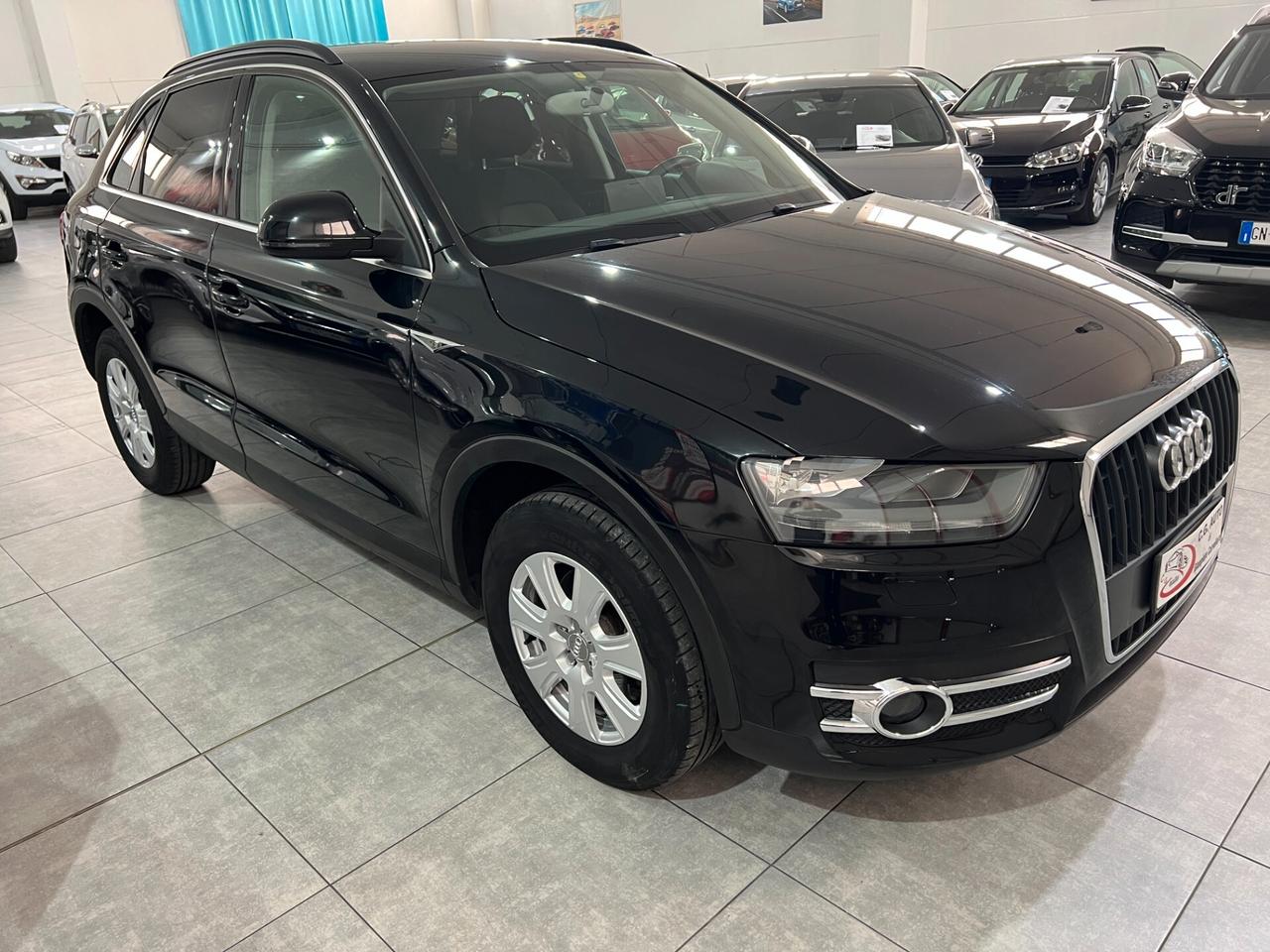 Audi Q3 2.0 140 CV - BUSINESS PLUS - 2012