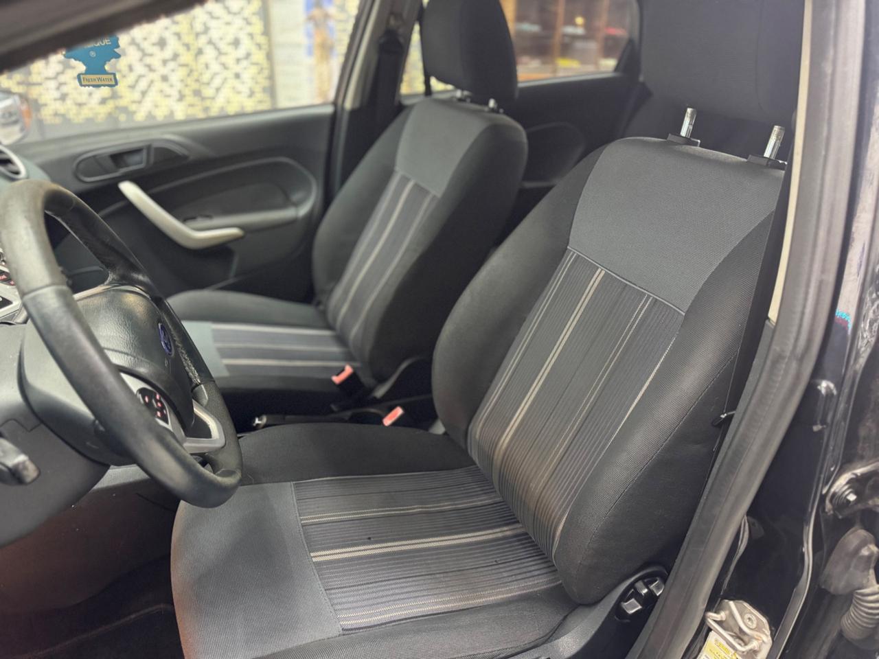 Ford Fiesta 1.4 Benzi. GPL 5Porte ADATTA NEOPATENTATI