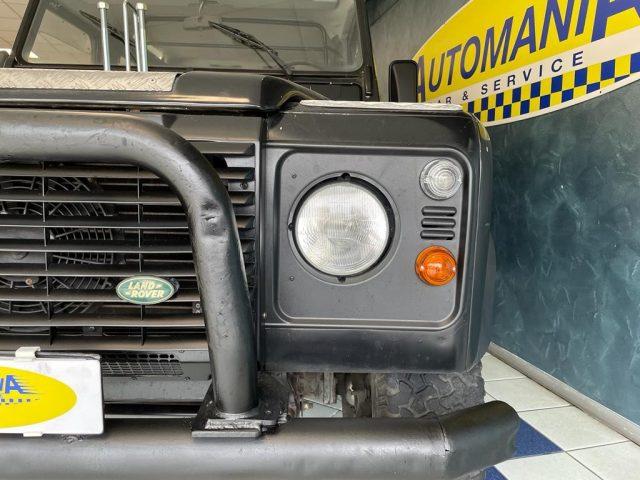 LAND ROVER Defender 90 2.5 Td5 Station Wagon corta