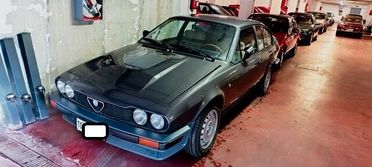 Alfa Romeo Alfetta GTV 2500 v6