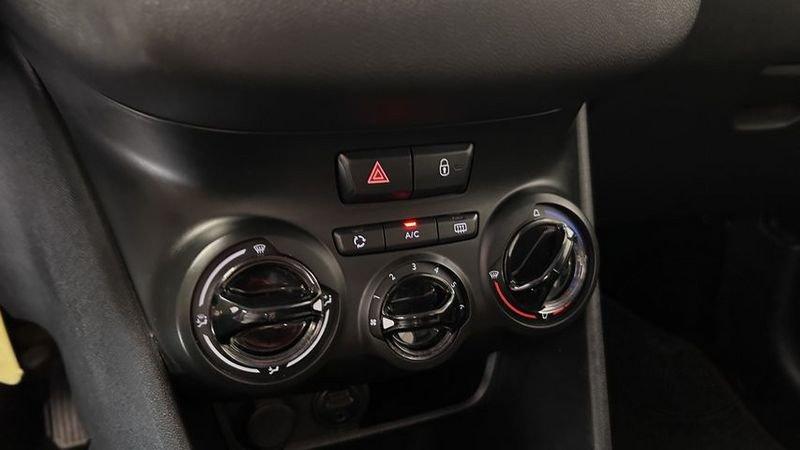 Peugeot 208 Active 1.2 VTi 82cv NEOP. SOLO 54.000 KM