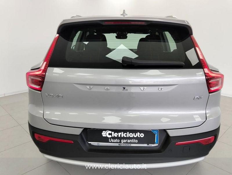 Volvo XC40 B3 automatico Core