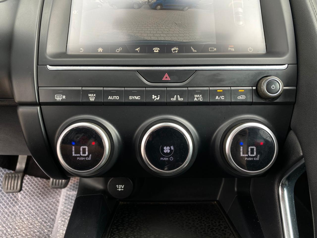 Jaguar E-Pace 2.0D 150 CV R-Dynamic