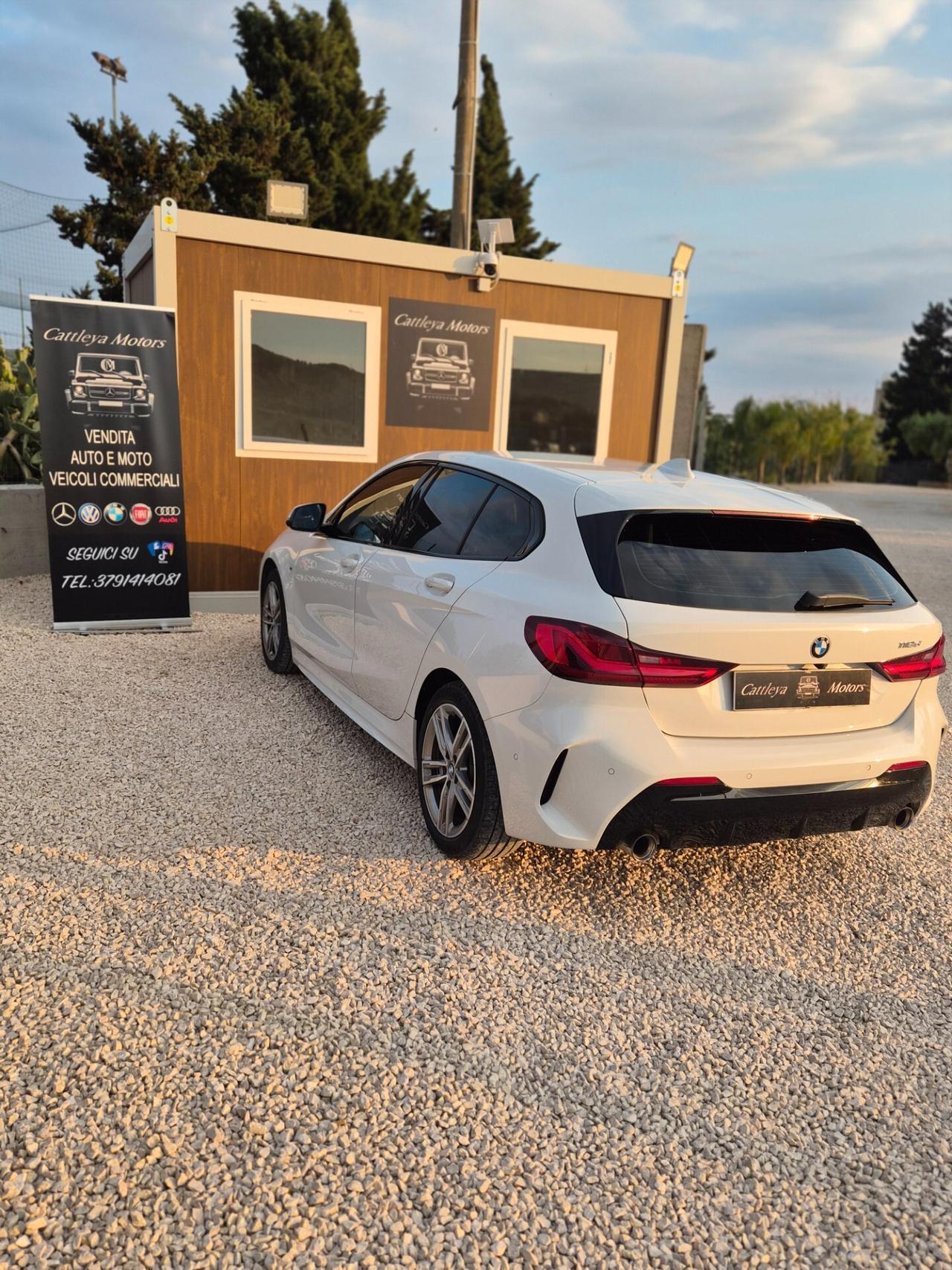 Bmw 118 118d 5p. Msport