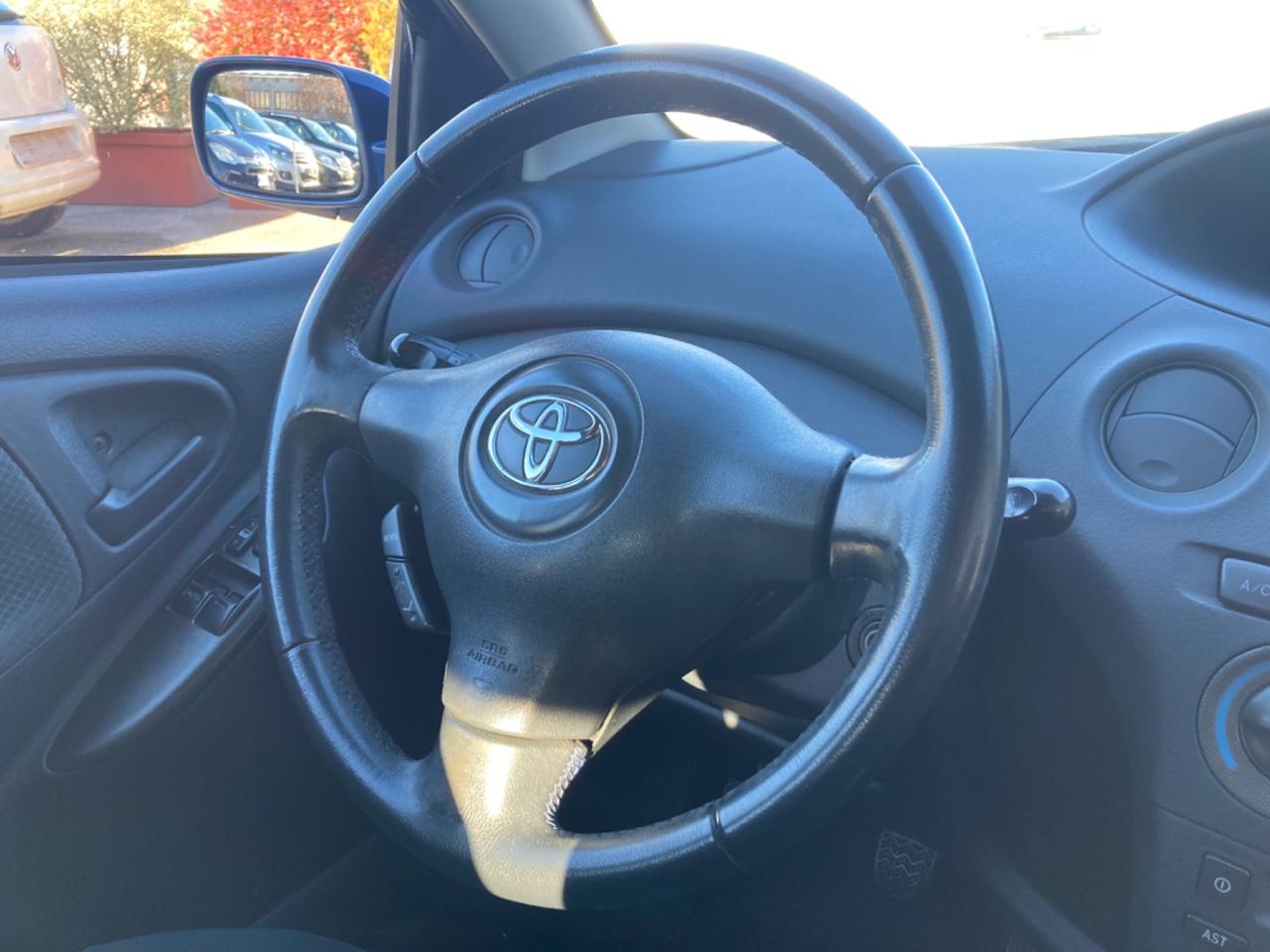 TOYOTA YARIS 1.4 D4-D 5 PORTE