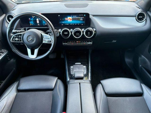 MERCEDES-BENZ GLA 220 d Automatic Sport