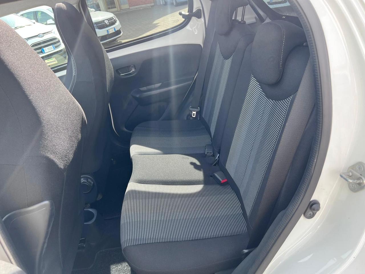 Peugeot 108 PureTech 82 5 porte Allure TOP!