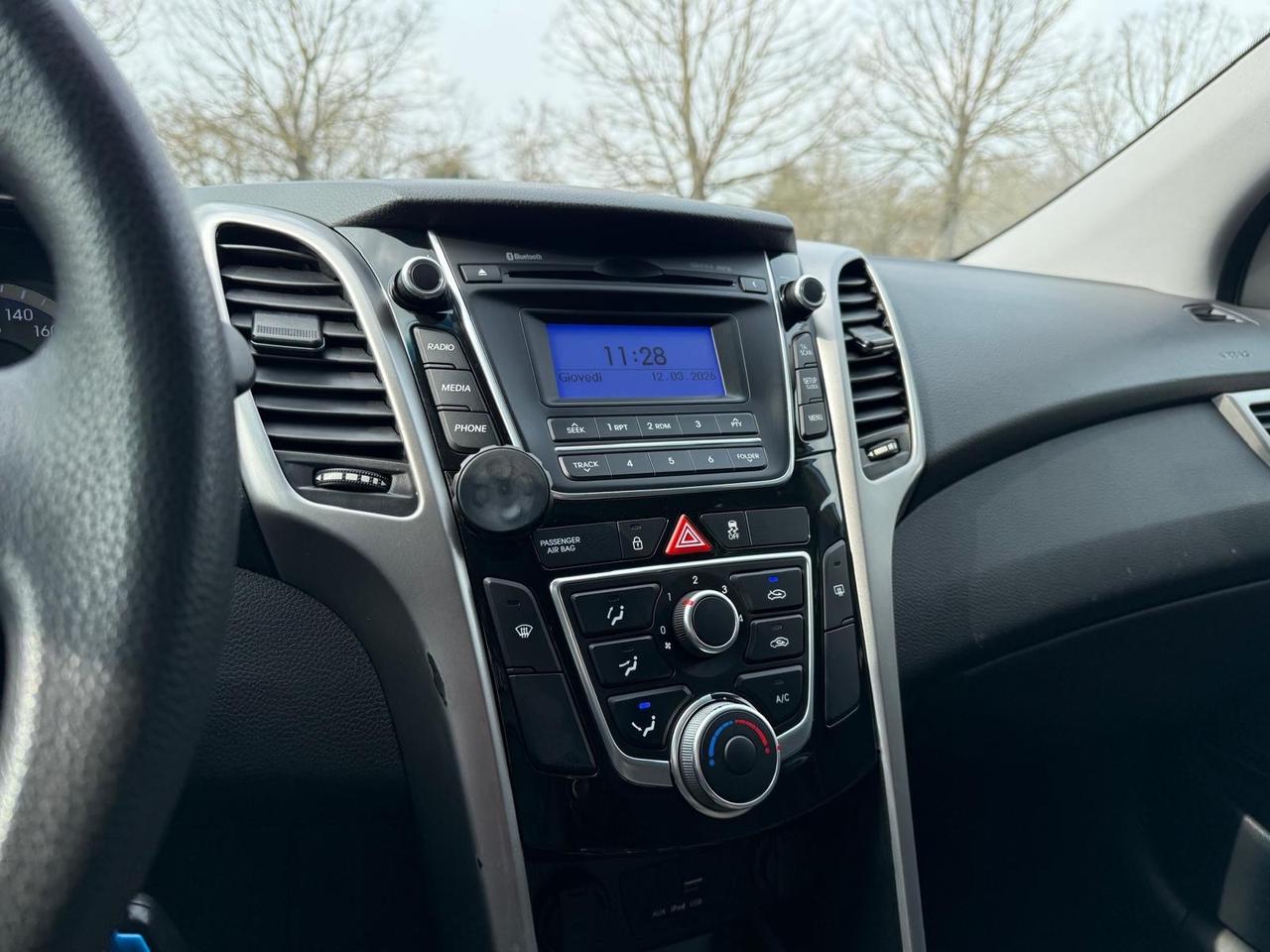 Hyundai i30 1.4 5p. OK NEOPATENTATI