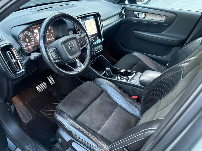 Volvo XC40 2.0 d3 150 CV R-design 4X4