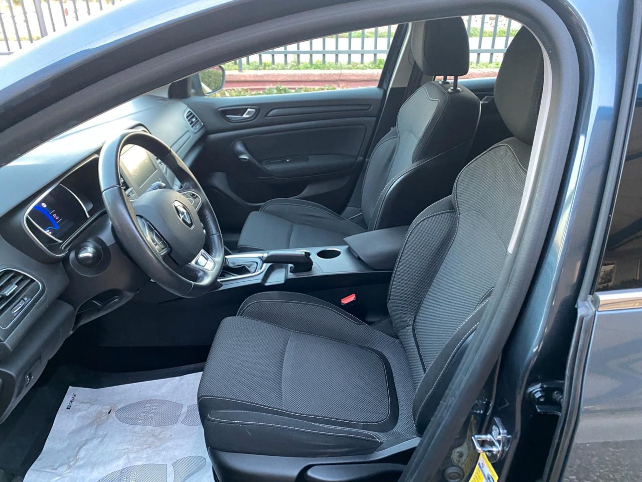 Renault Megane Mégane Sporter dCi 8V 110 CV EDC Energy Intens--KM CERTIFICATI--