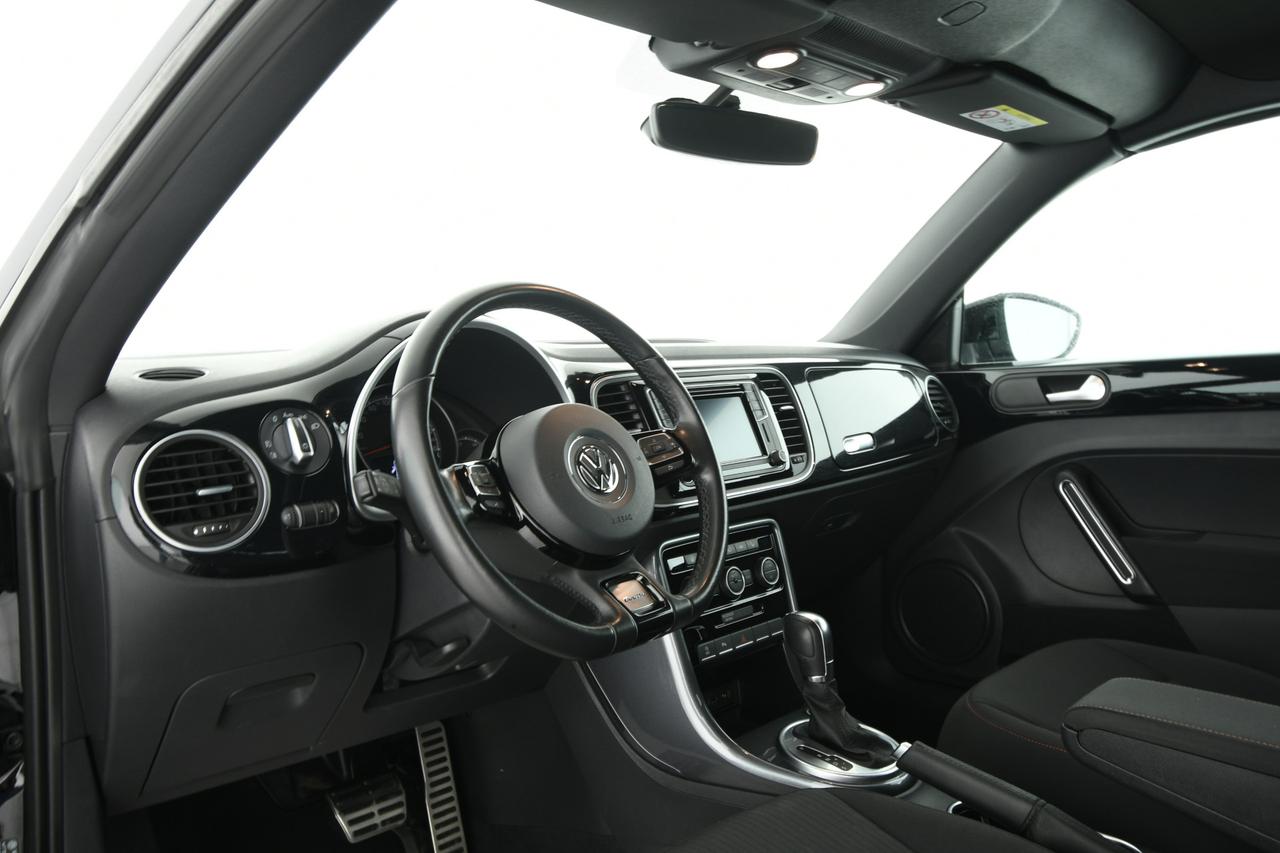 VOLKSWAGEN Maggiolino Cabrio 1.2 tsi Design 105cv DSG+APP CONNECT+C17"