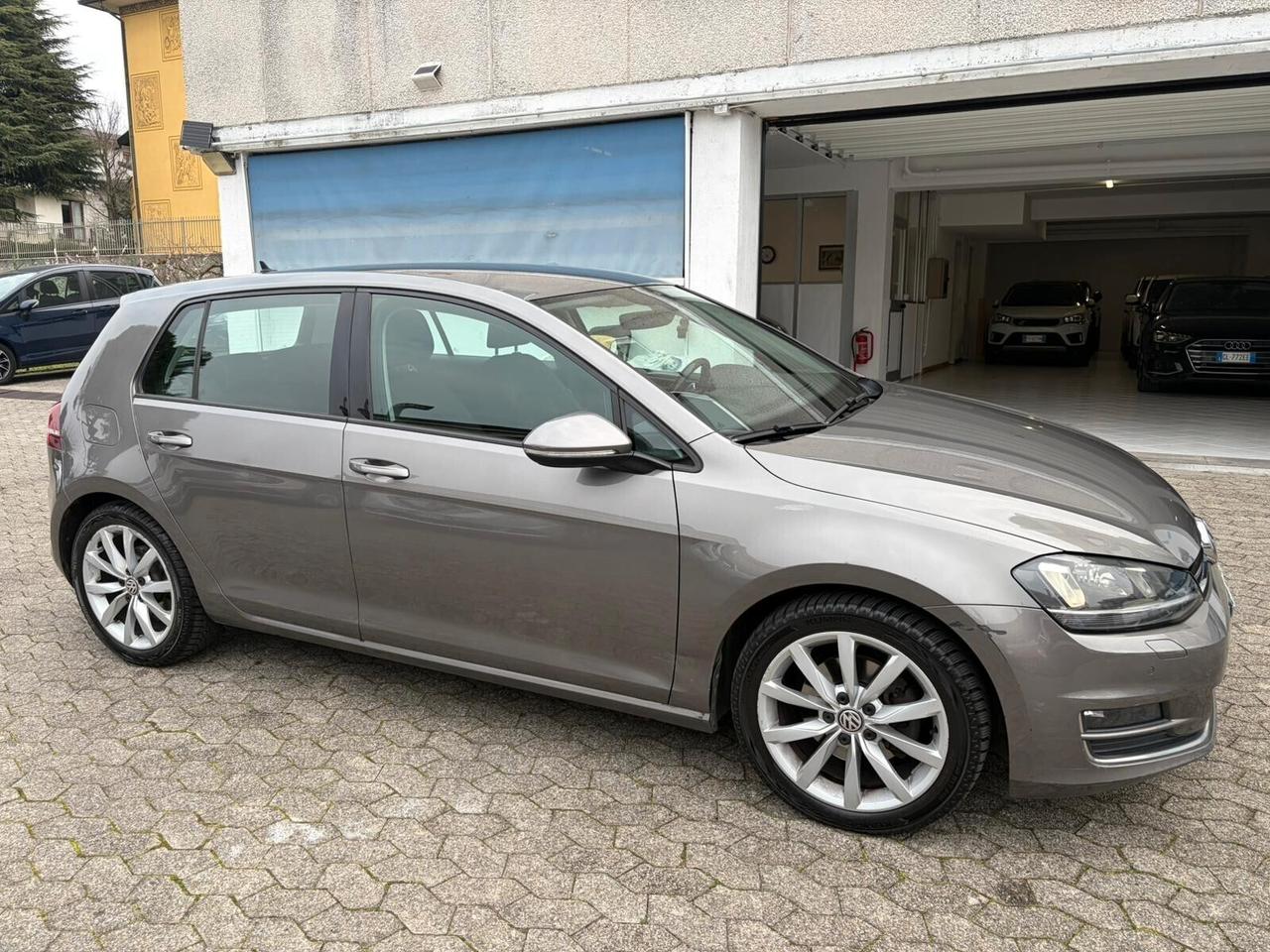 Volkswagen Golf 1.6 TDI 110 CV 5p. Executive BlueMotion Technology*EURO6B*CERCHI