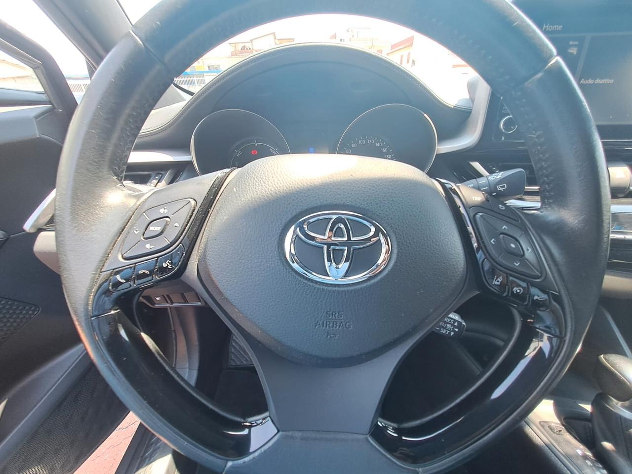 Toyota C-HR 1.8 Hybrid E-CVT Active