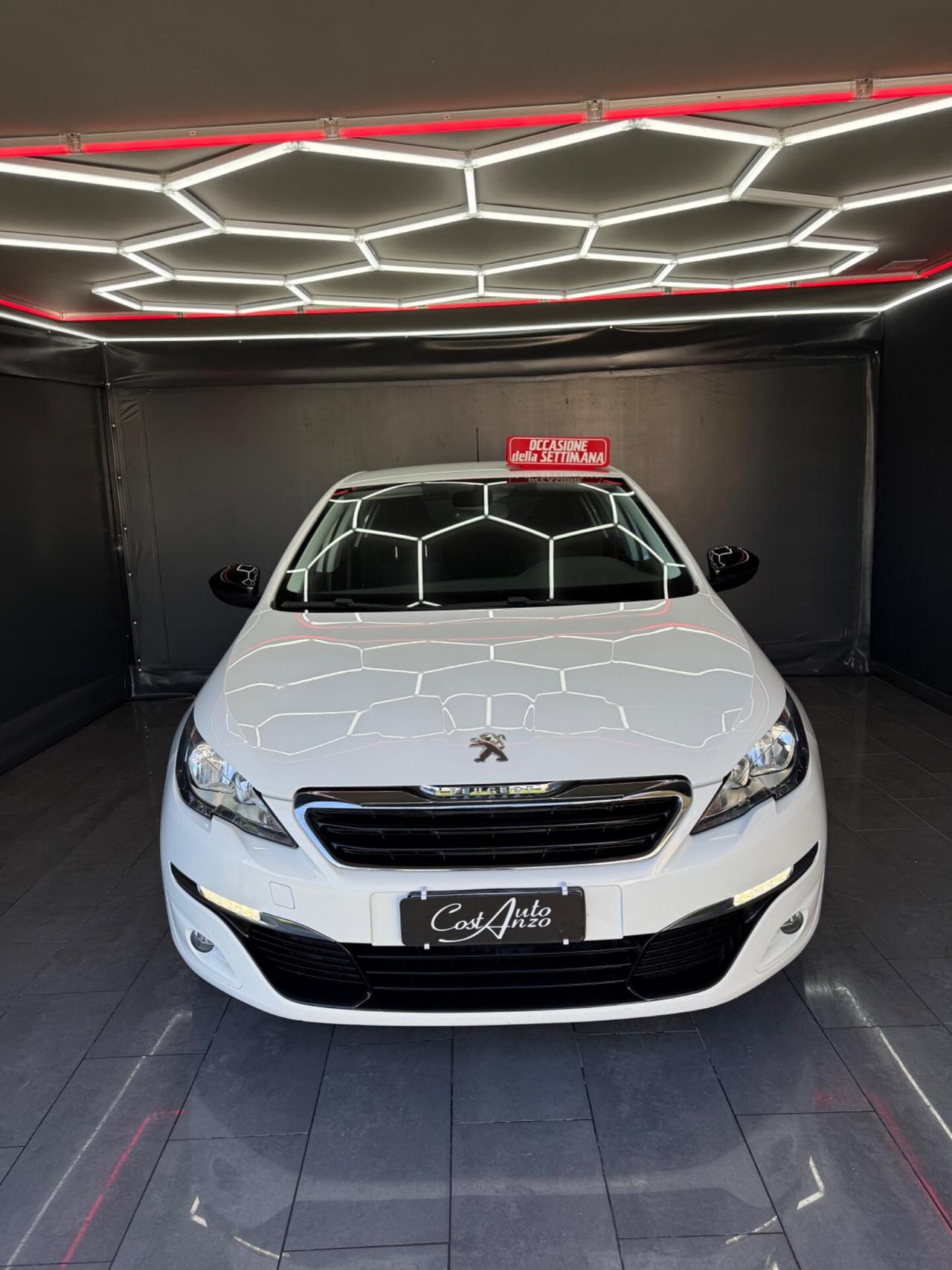 Peugeot 308 1.6 HDi 92 CV Allure 11/2014