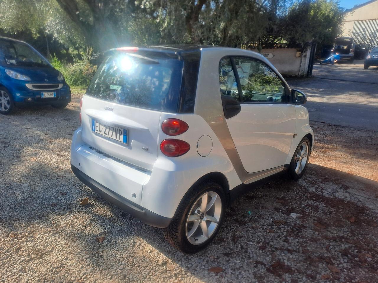 Smart ForTwo 800 40 kW coupé passion cdi